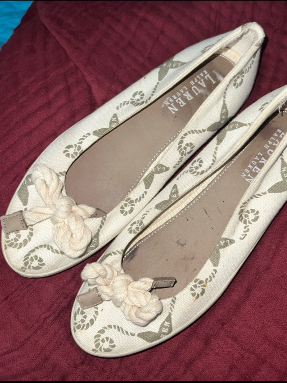 VNTG LAUREN RALPH LAUREN “EMILIA” CANVAS SLIP-ONS W/ A NAUTICAL ROPE DESIGN
